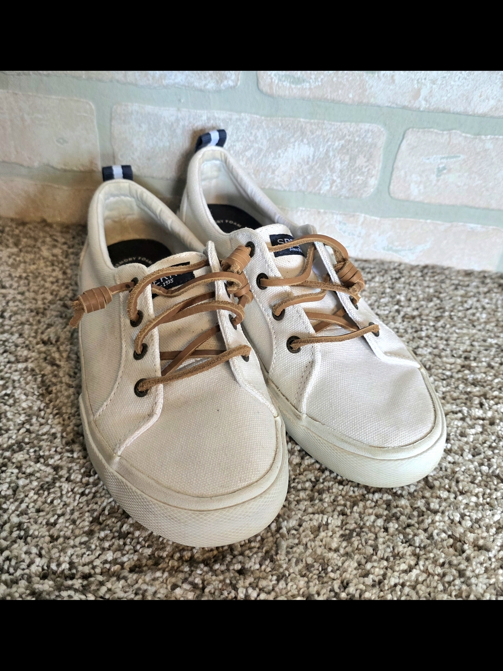 Sperry Cream Canvas Sneakers with Tan Laces - Women